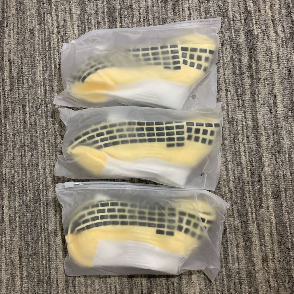 Brand New Veleeze 3 Pairs of Non Skid Football Socks Youth Yellow White